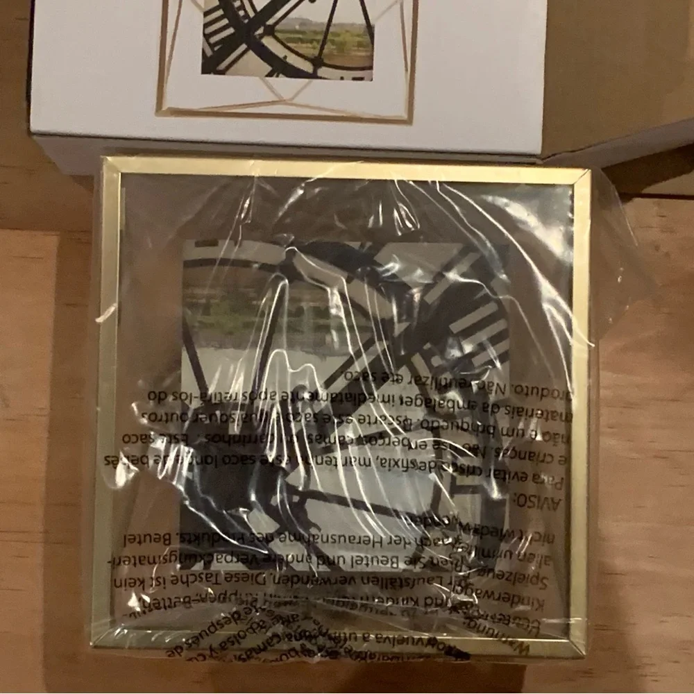 Umbra NIB Prisma Photo Display